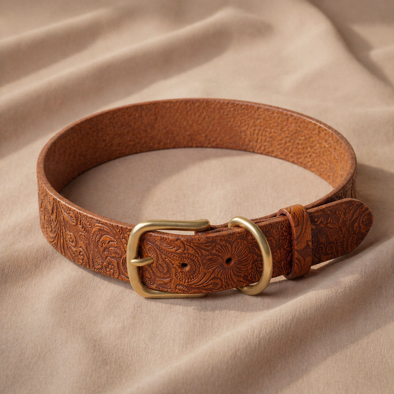 Wide leather dog collar, cognac